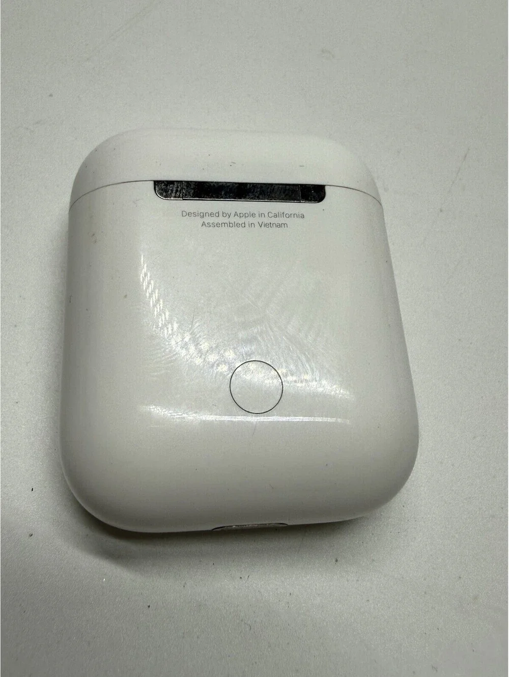 Apple AirPods 2nd Generation with Charging Case - White